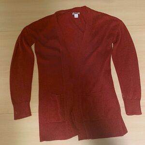 𖢻Old Navy𖢻 Red Sweater